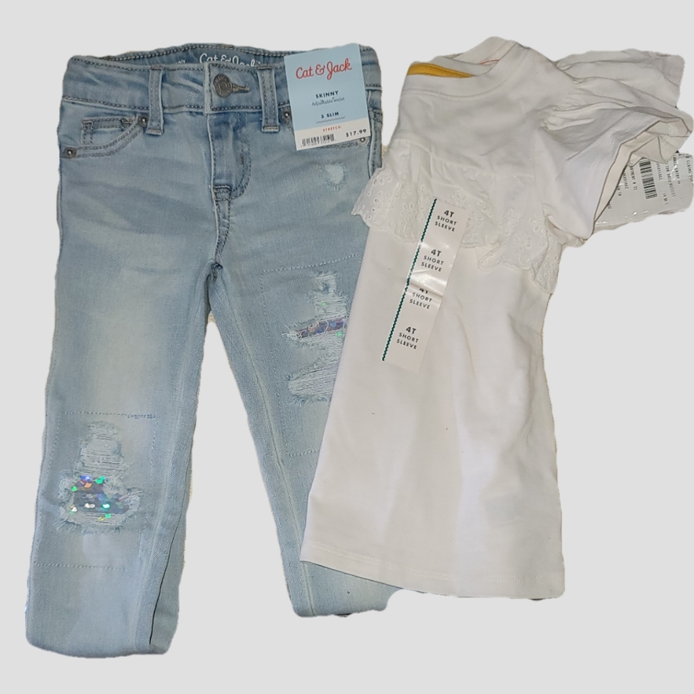 New with tags jeans and t shirt